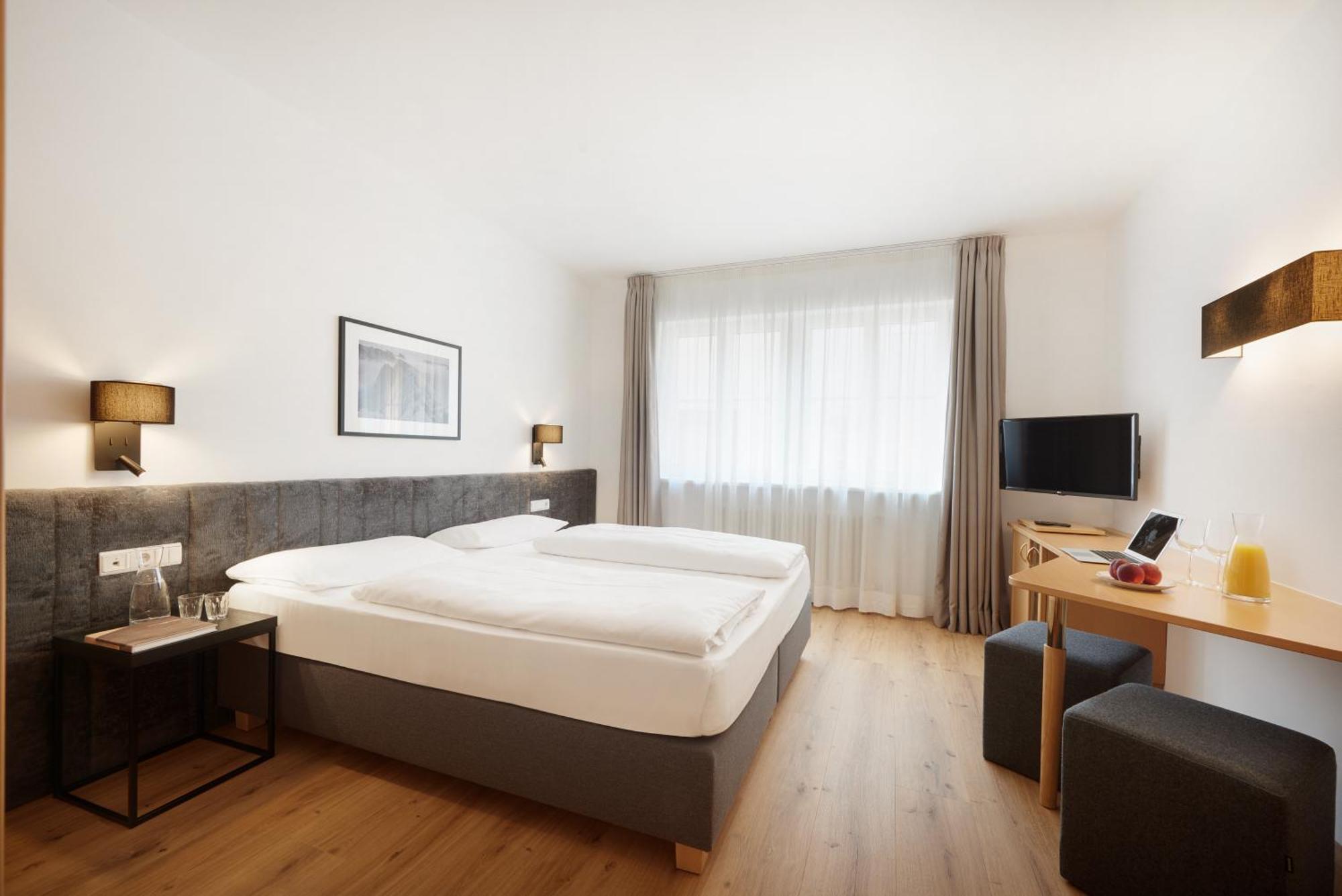 Hotel Goldene Rose Μπρούνικο Εξωτερικό φωτογραφία