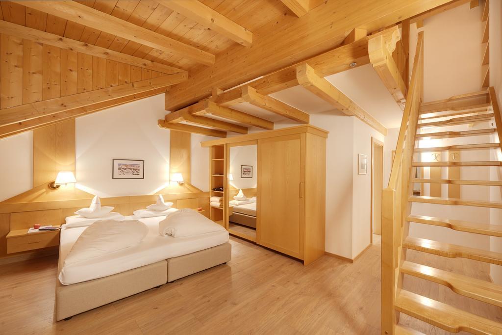 Hotel Goldene Rose Μπρούνικο Εξωτερικό φωτογραφία